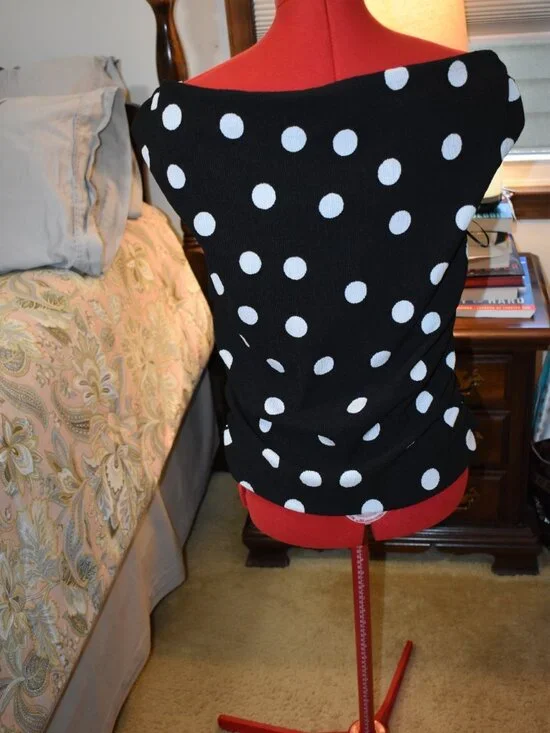 top - Picture 4 of 6